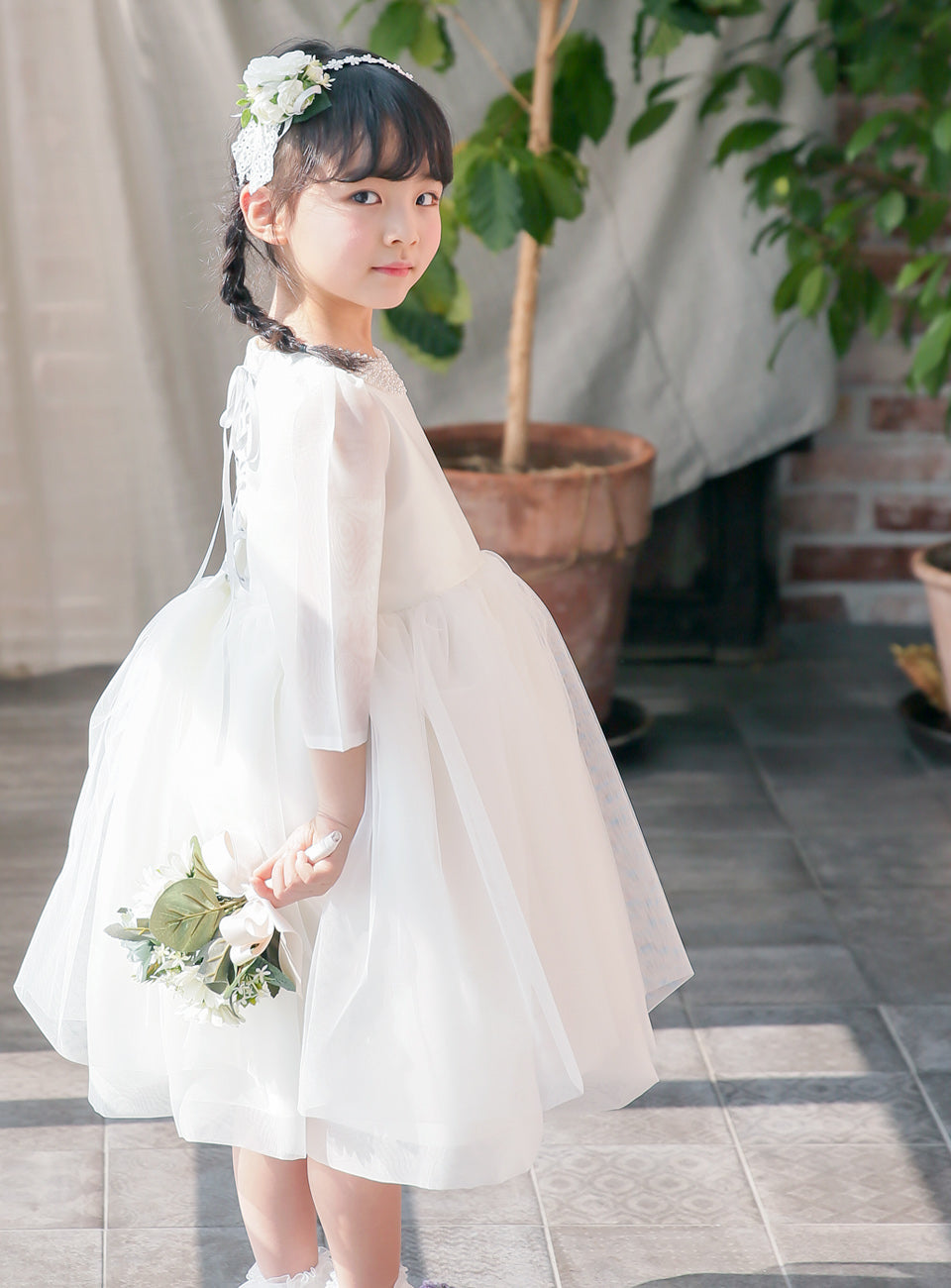 子供ドレス発表会・結婚式・おしゃれなDRESCCOのミネルバふんわり七分袖ドレスの画像2
