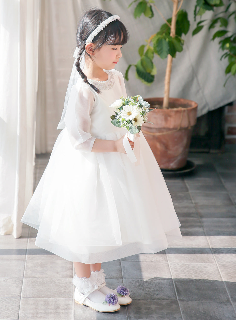 子供ドレス発表会・結婚式・おしゃれなDRESCCOのミネルバふんわり七分袖ドレスの画像3