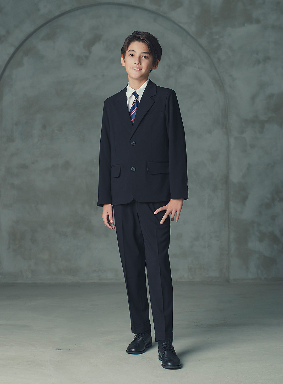 ルカブラックウール混シングルブレストスーツセット(ジャケット、長ズボン)