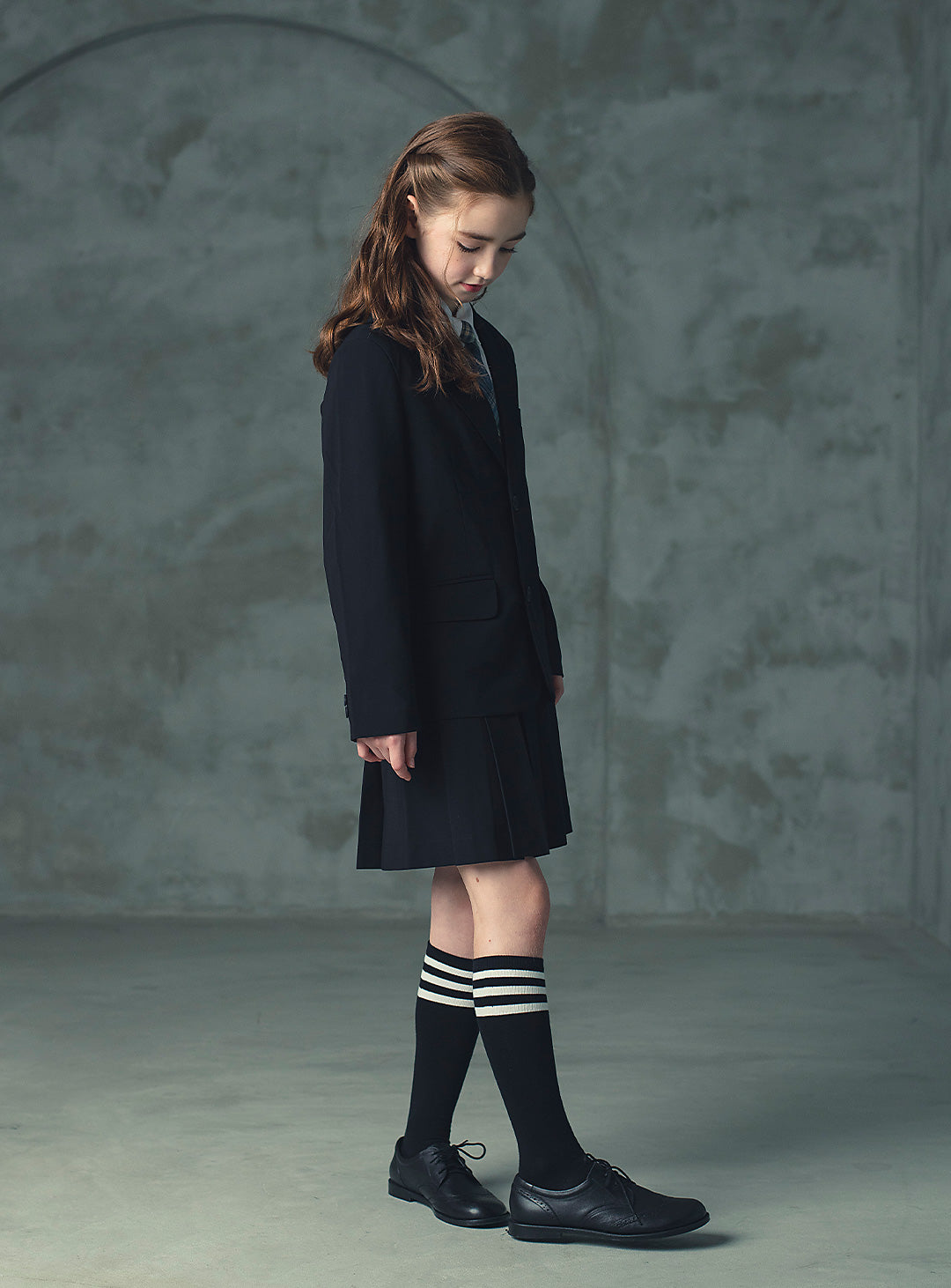 エリスブラックウール混ジャケットプリーツスカート2ピースセット(ジャケット、スカート)