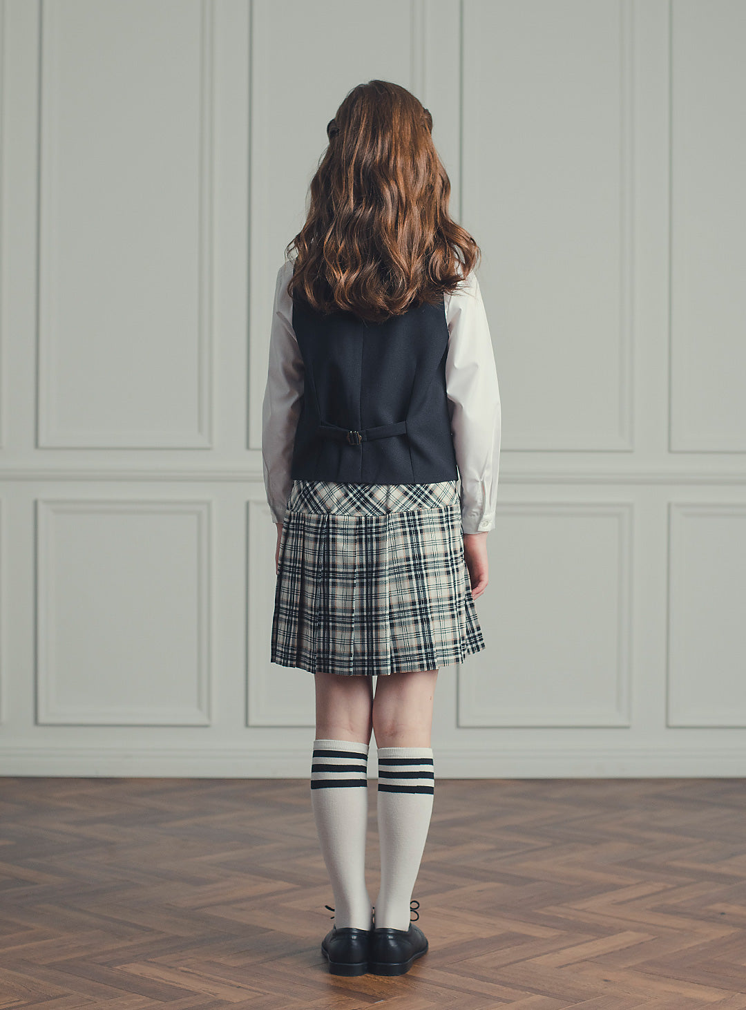 ブラックベストブラックチェックスカート2ピースセット(ベスト、スカート)