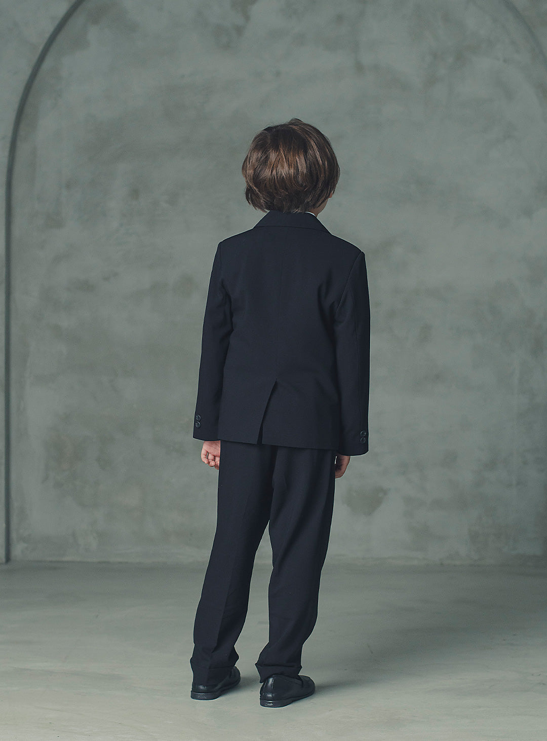 ルカブラックウール混スーツセット(ジャケット、長ズボン)