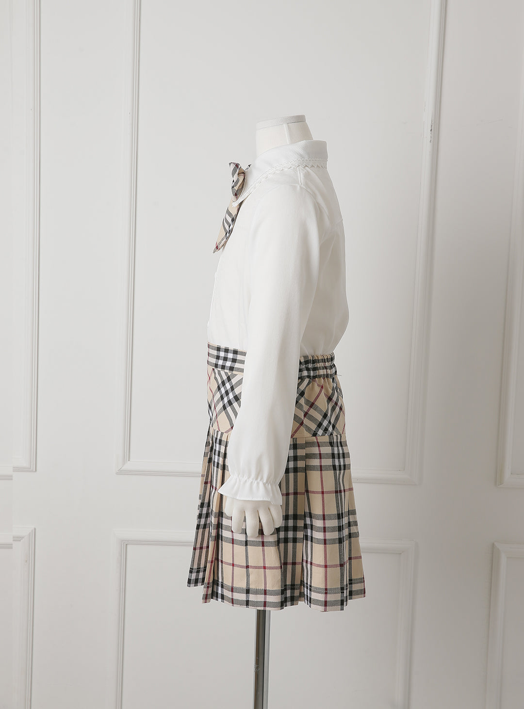 グレースホワイトシングルジャケットベージュチェックスカート3ピースセット(ジャケット、スカート、リボンタイ)