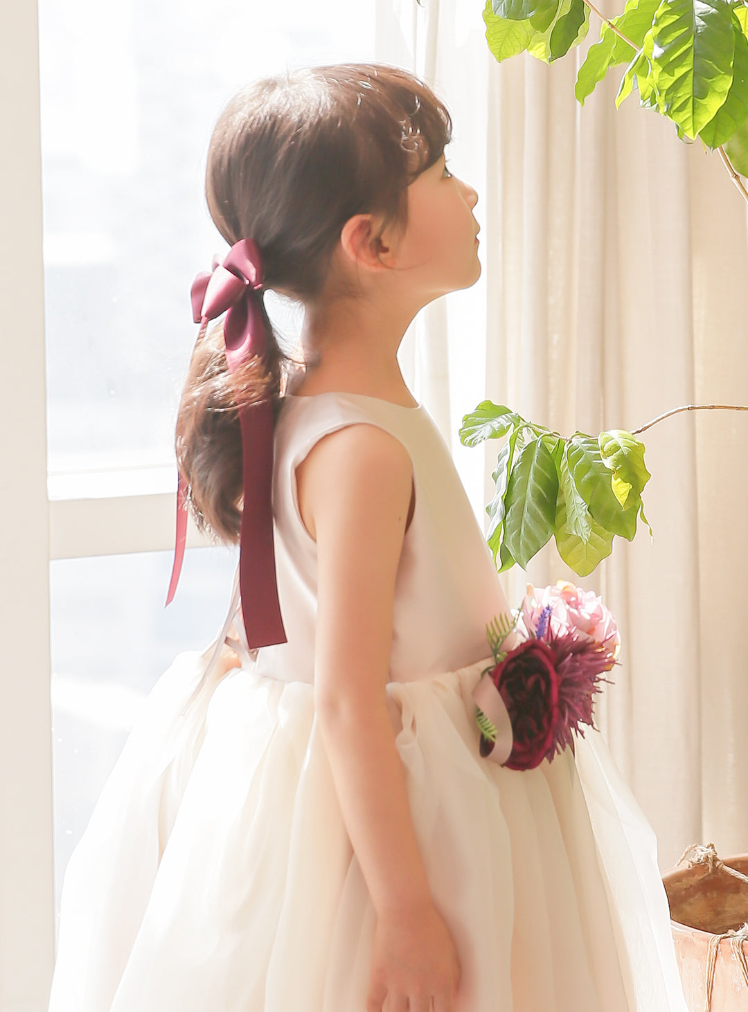 Mayen satin ribbon pin