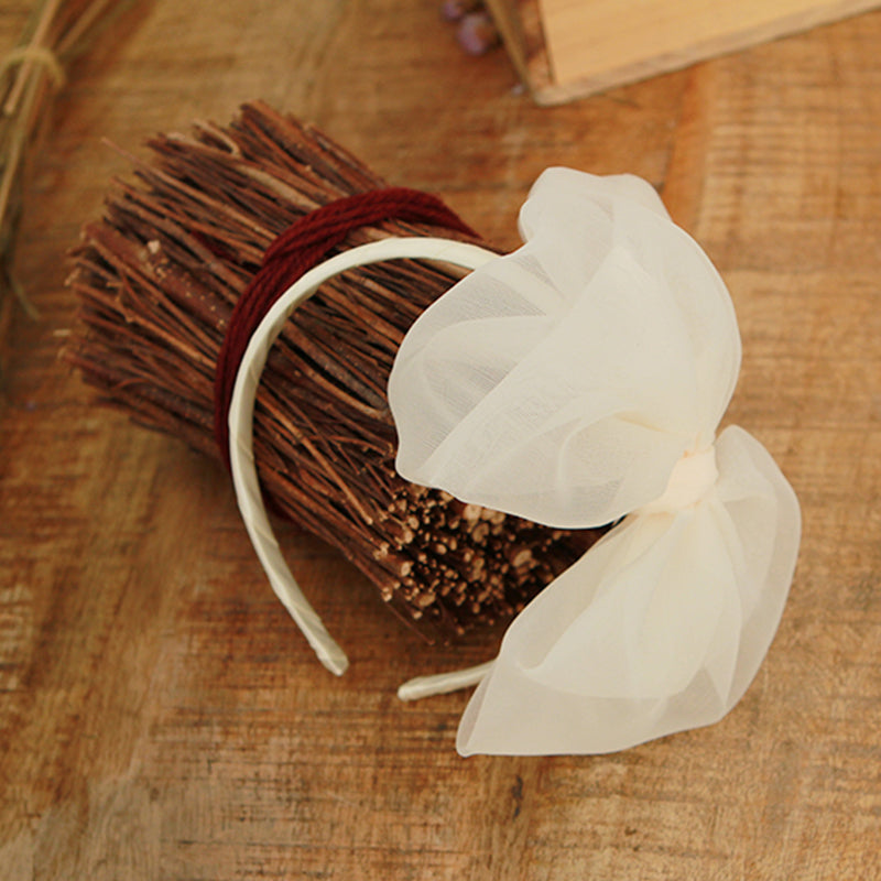 アリアナクリームリボンヘアピン