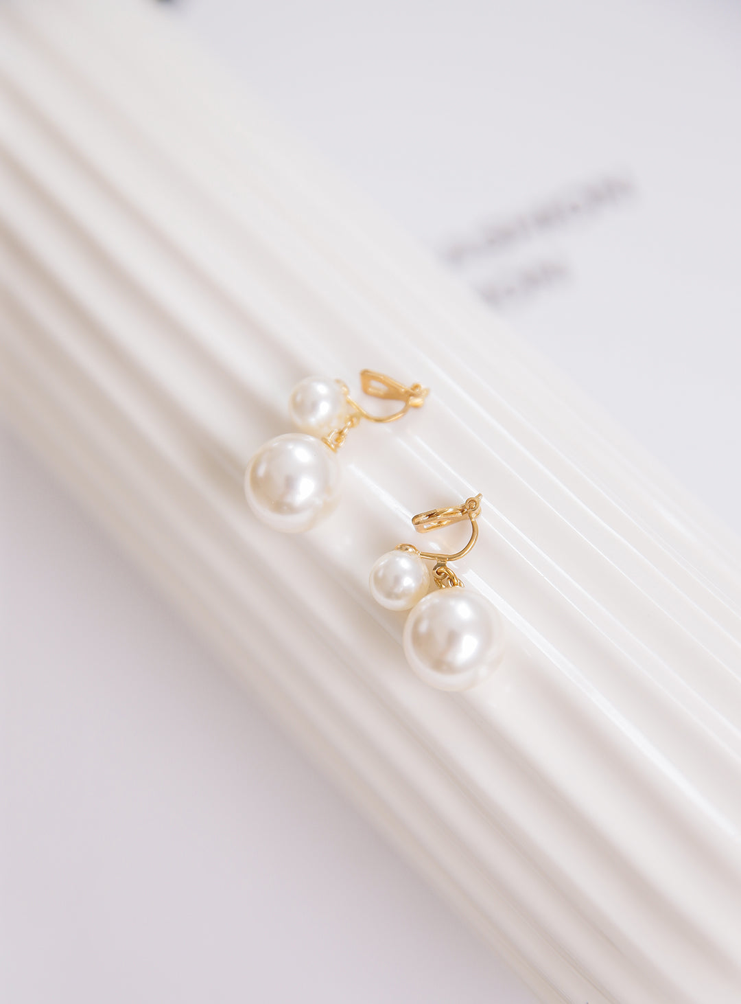 Double pearl earrings