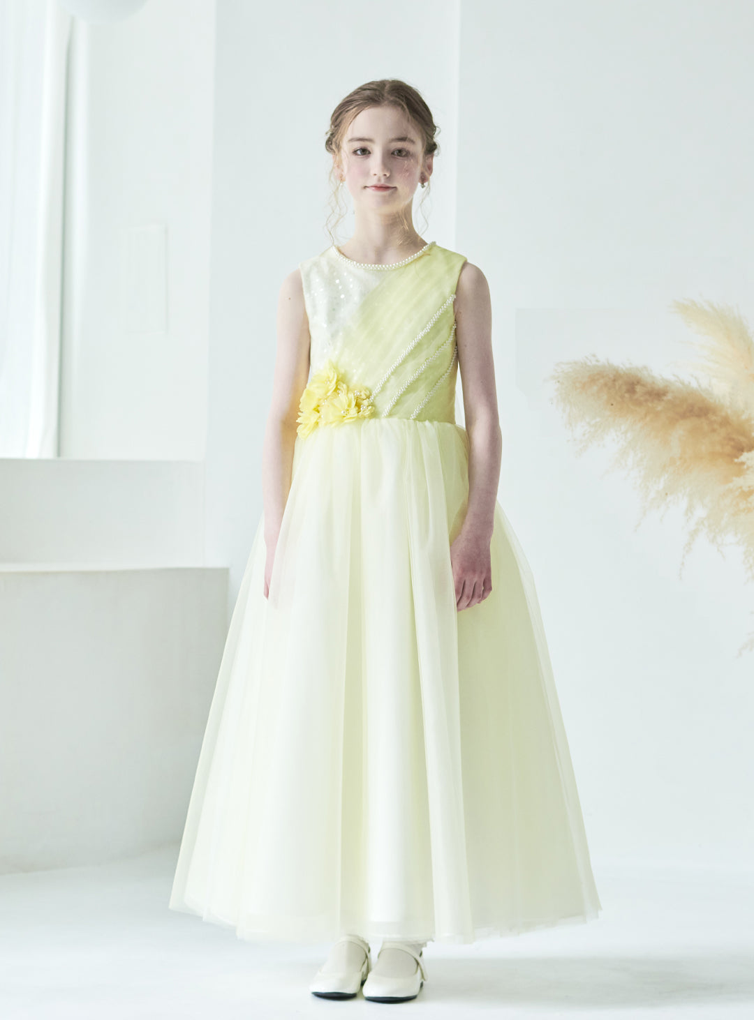 ペールイエローフルールチュールドレス