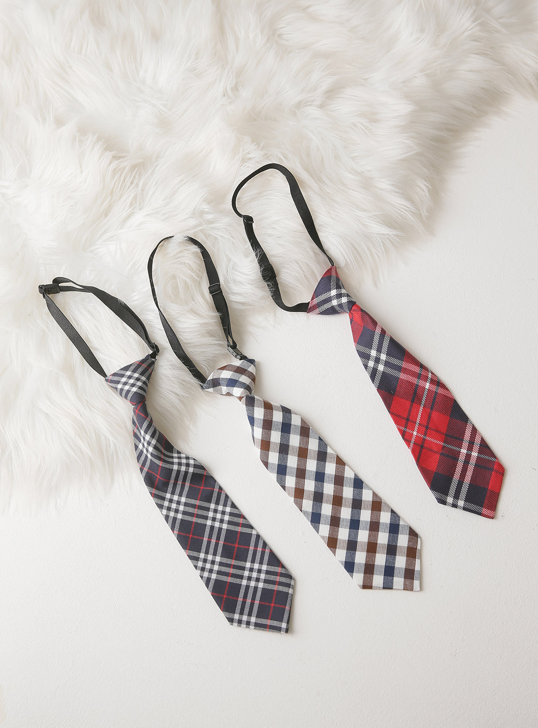 Argyle Navy Check Pattern Tie