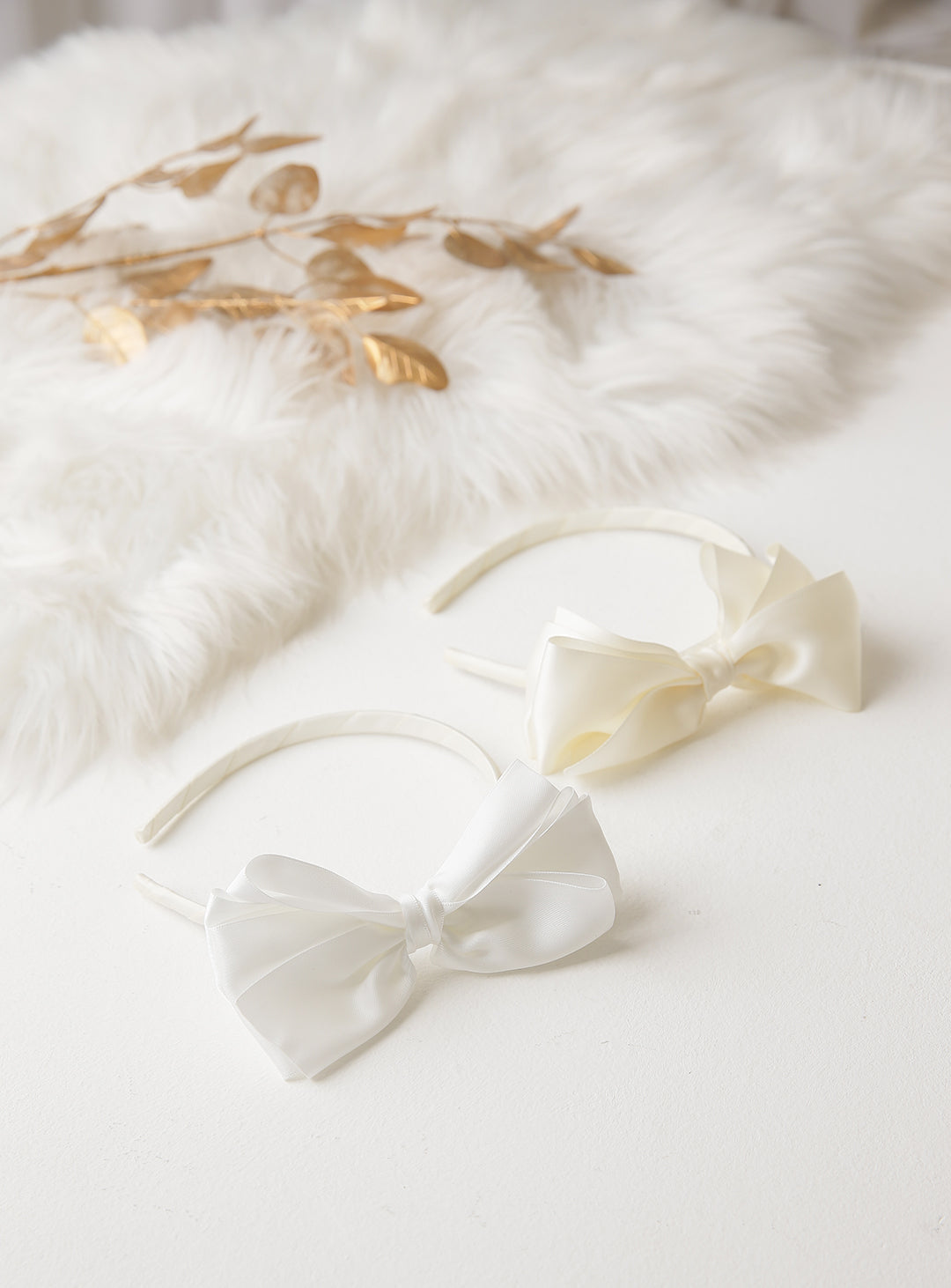 ルナリボンカチューシャ(ホワイト)