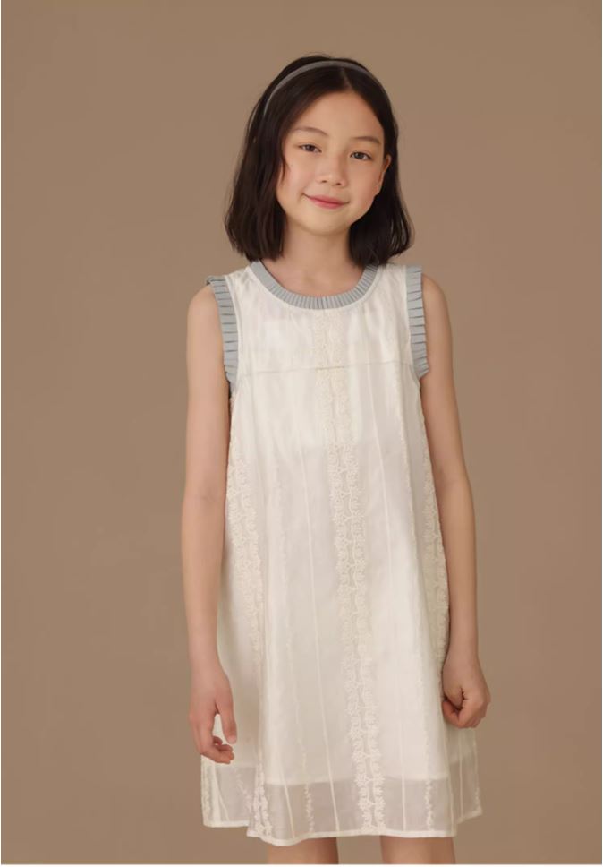 K240520001 - オルガンプリーツオフホワイトワンピース