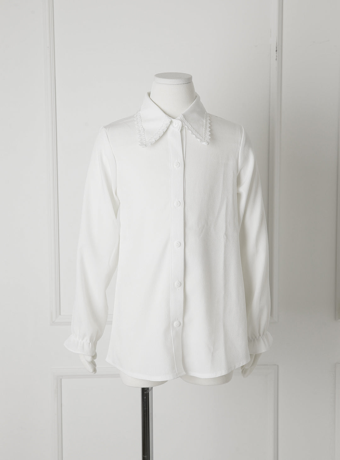 レースカラーブラウス