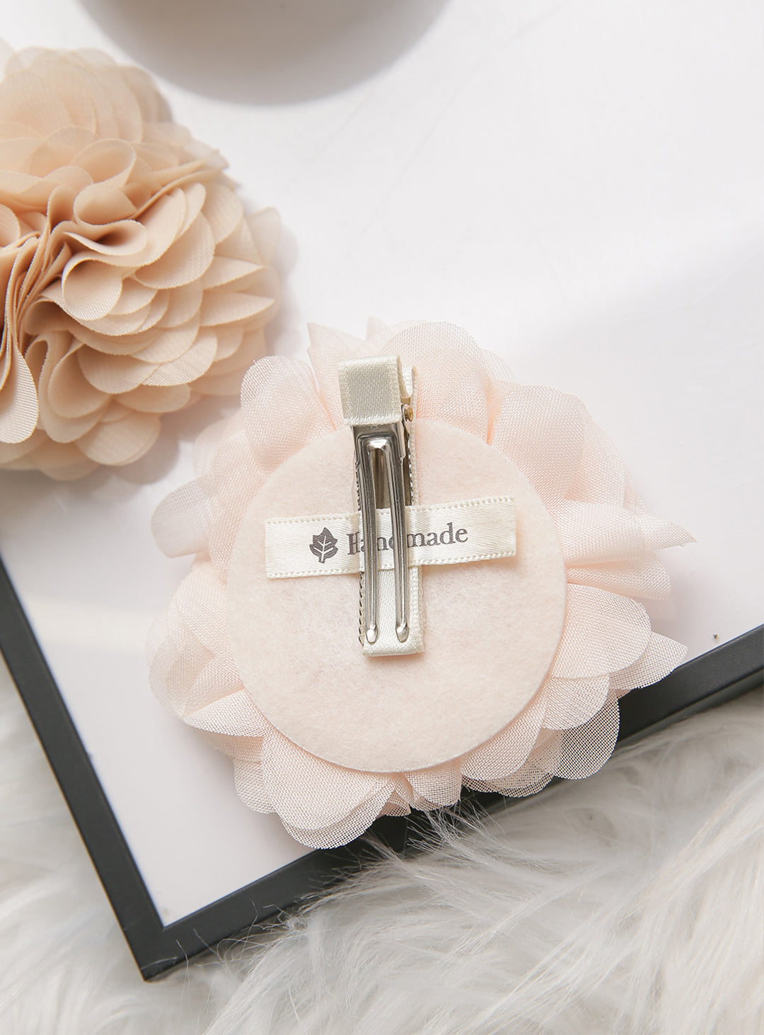 フラワーチュールヘアピン