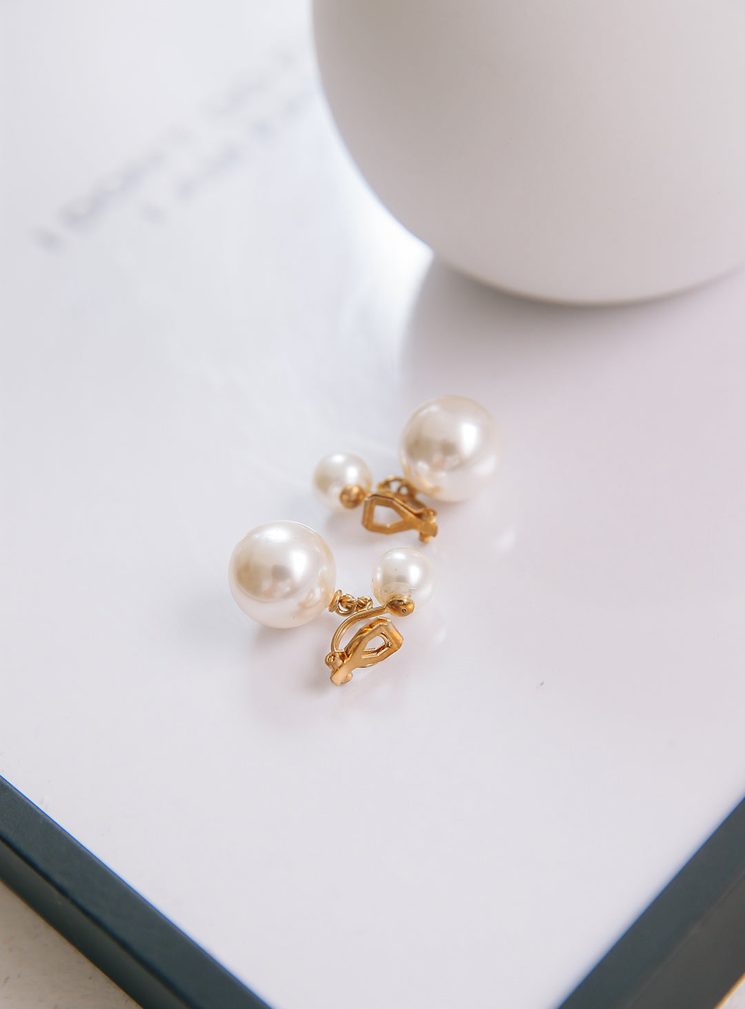 Double pearl earrings