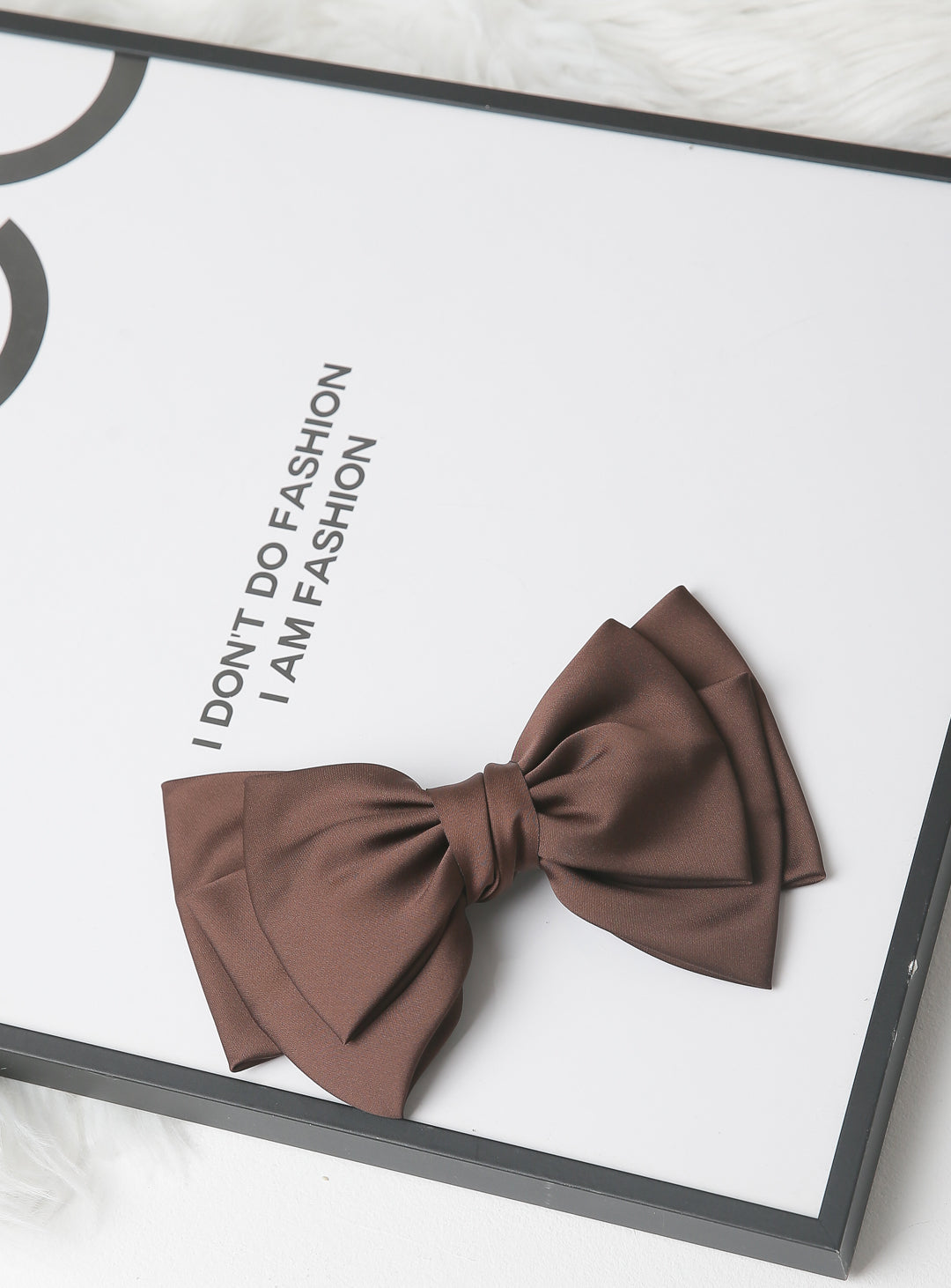 シルキービックリボン3重ヘアピン(ブラウン)