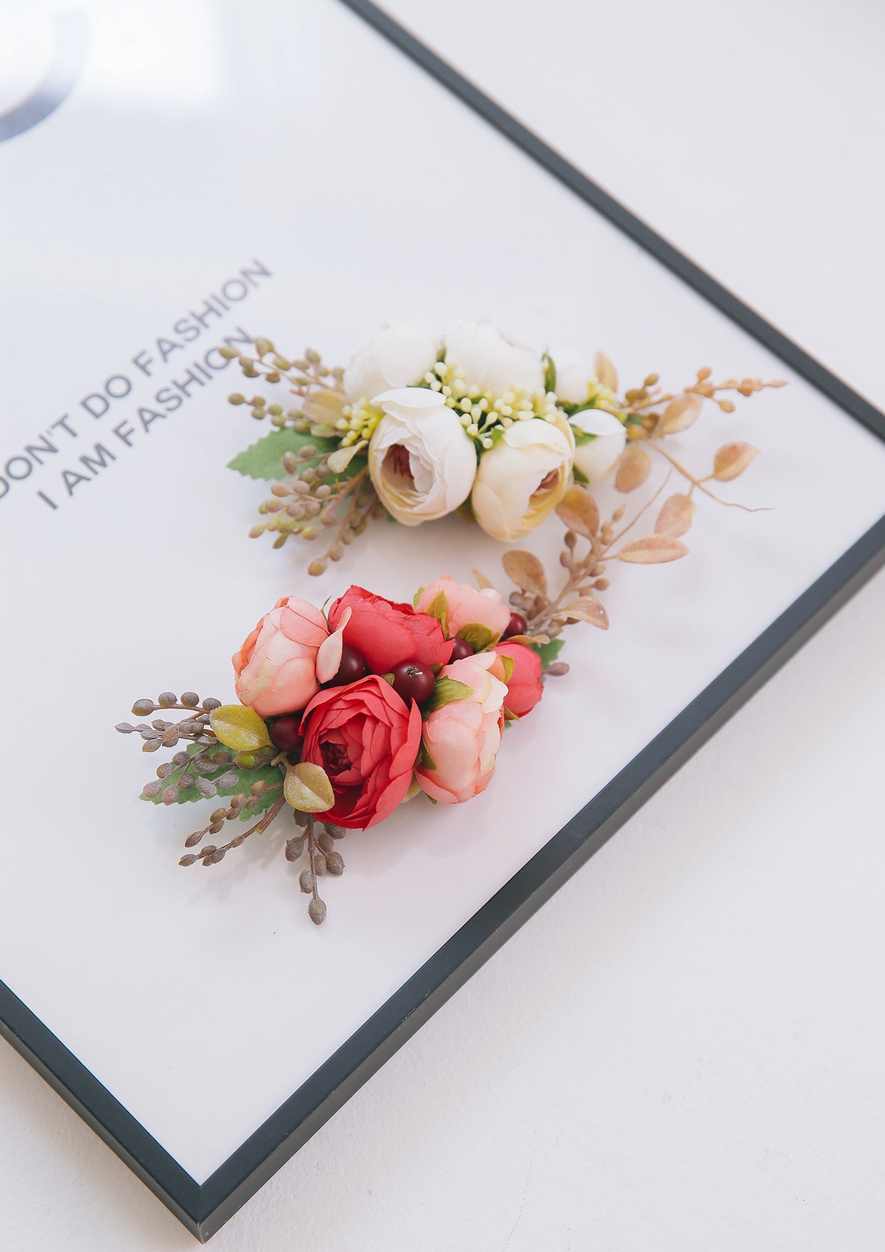 フラワーモチーフヘッドドレス(ホワイト)