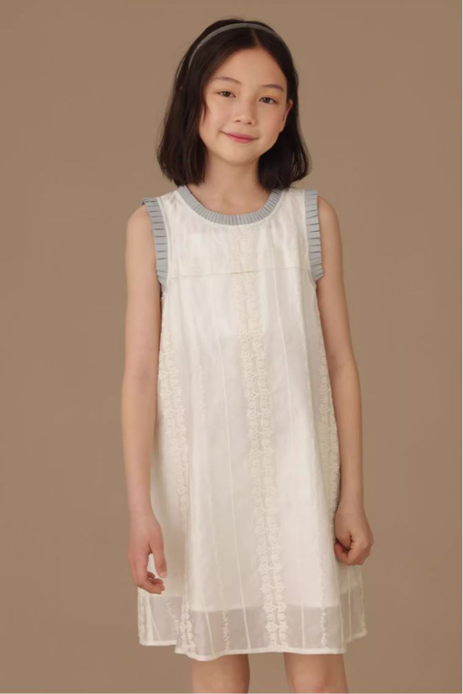 K240520001 - オルガンプリーツオフホワイトワンピース