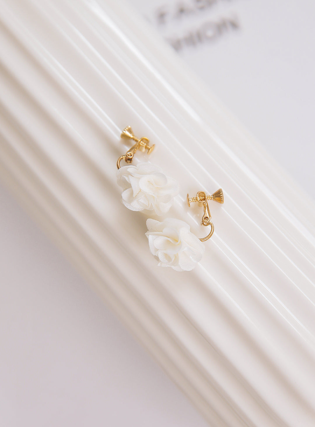 Cha Cha Flower Earrings