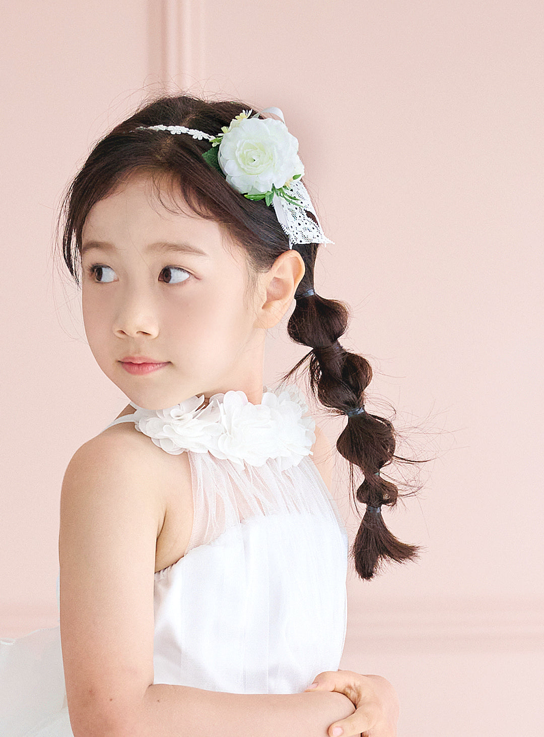 子供ドレス発表会・結婚式・おしゃれなDRESCCOのホワイトシフォンフラワーホルターネックドレスの画像13