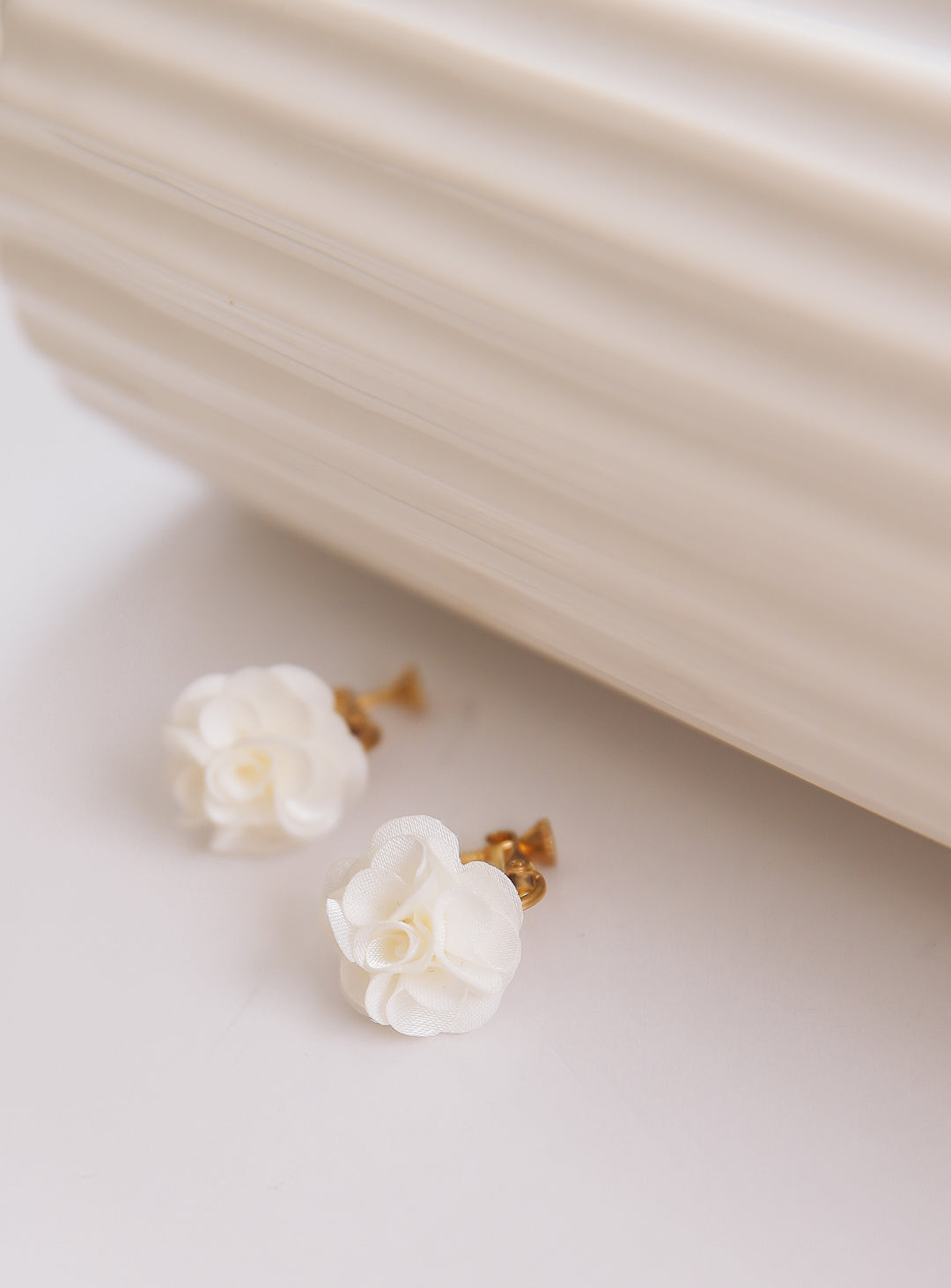 Cha Cha Flower Earrings