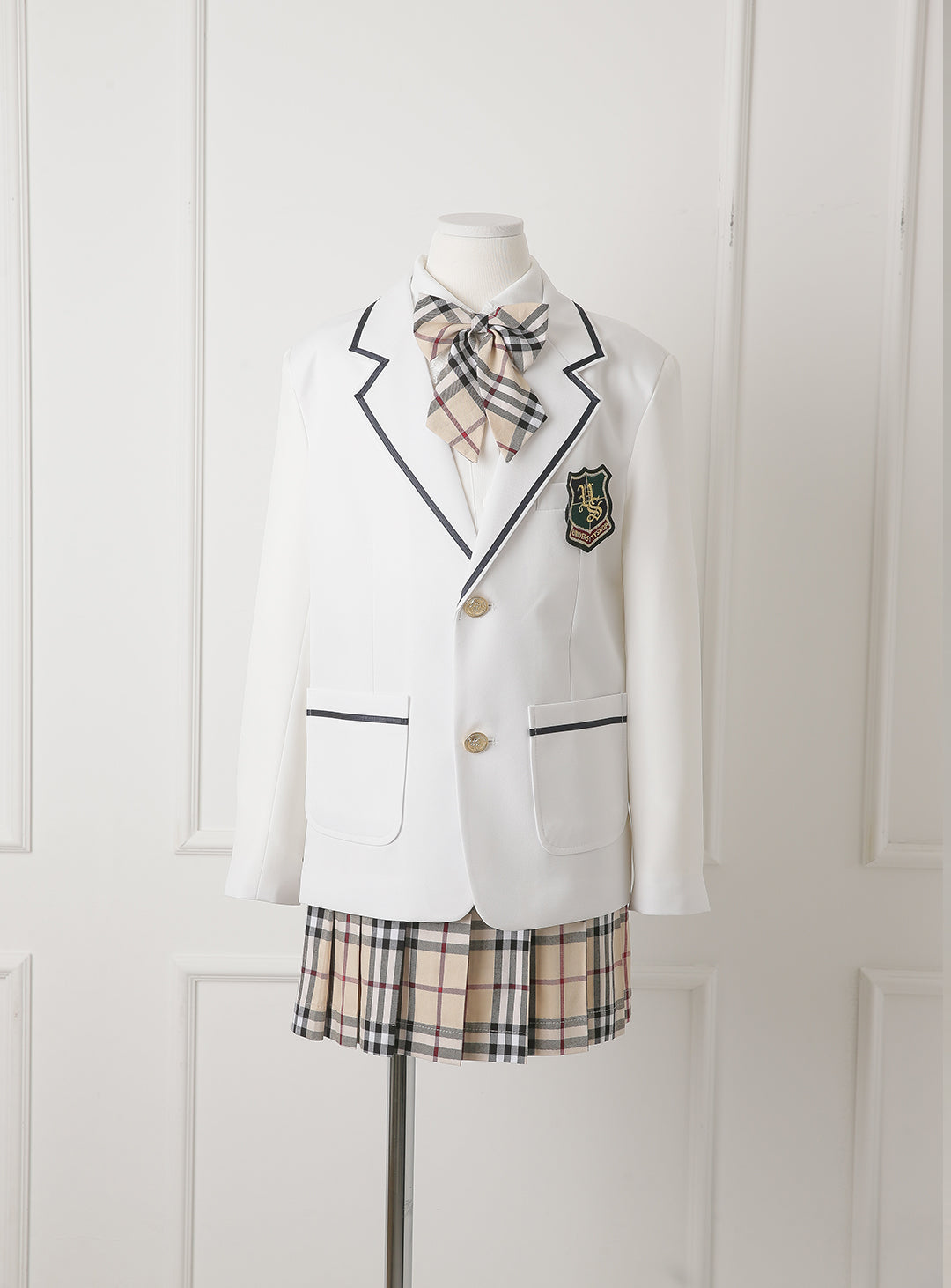 グレースホワイトシングルジャケットベージュチェックスカート3ピースセット(ジャケット、スカート、リボンタイ)