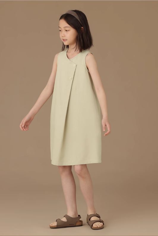 K240506002 - Light green asymmetrical dress