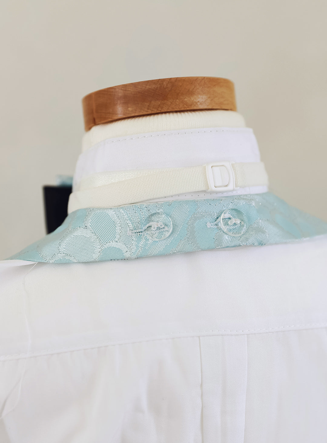 ベーシックブラックタキシードスカイブルーベスト4ピースセット(タキシード上下+ベスト+タイ)