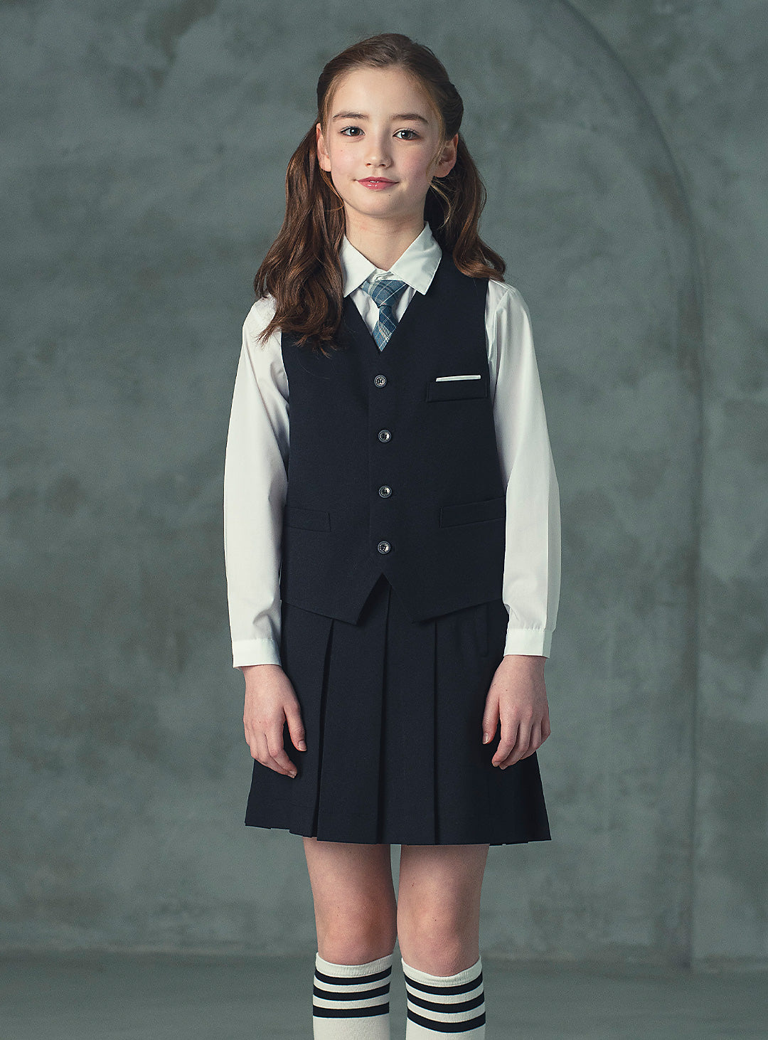 ブラックベストスカート2ピースセット(ベスト、スカート)