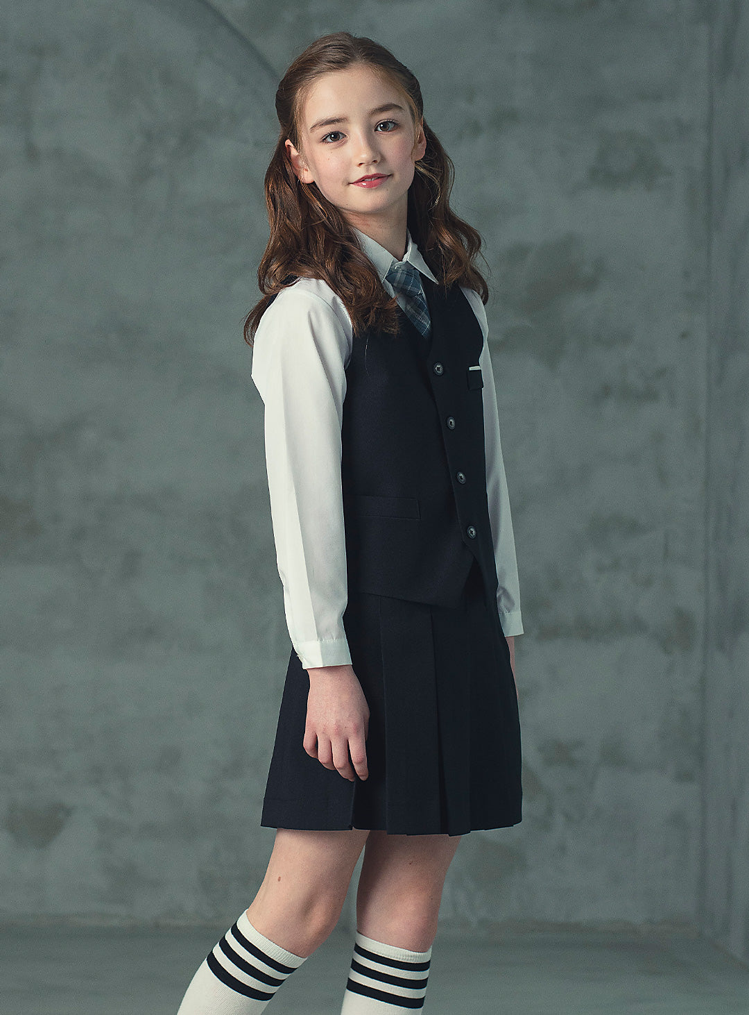 ブラックベストスカート2ピースセット(ベスト、スカート)