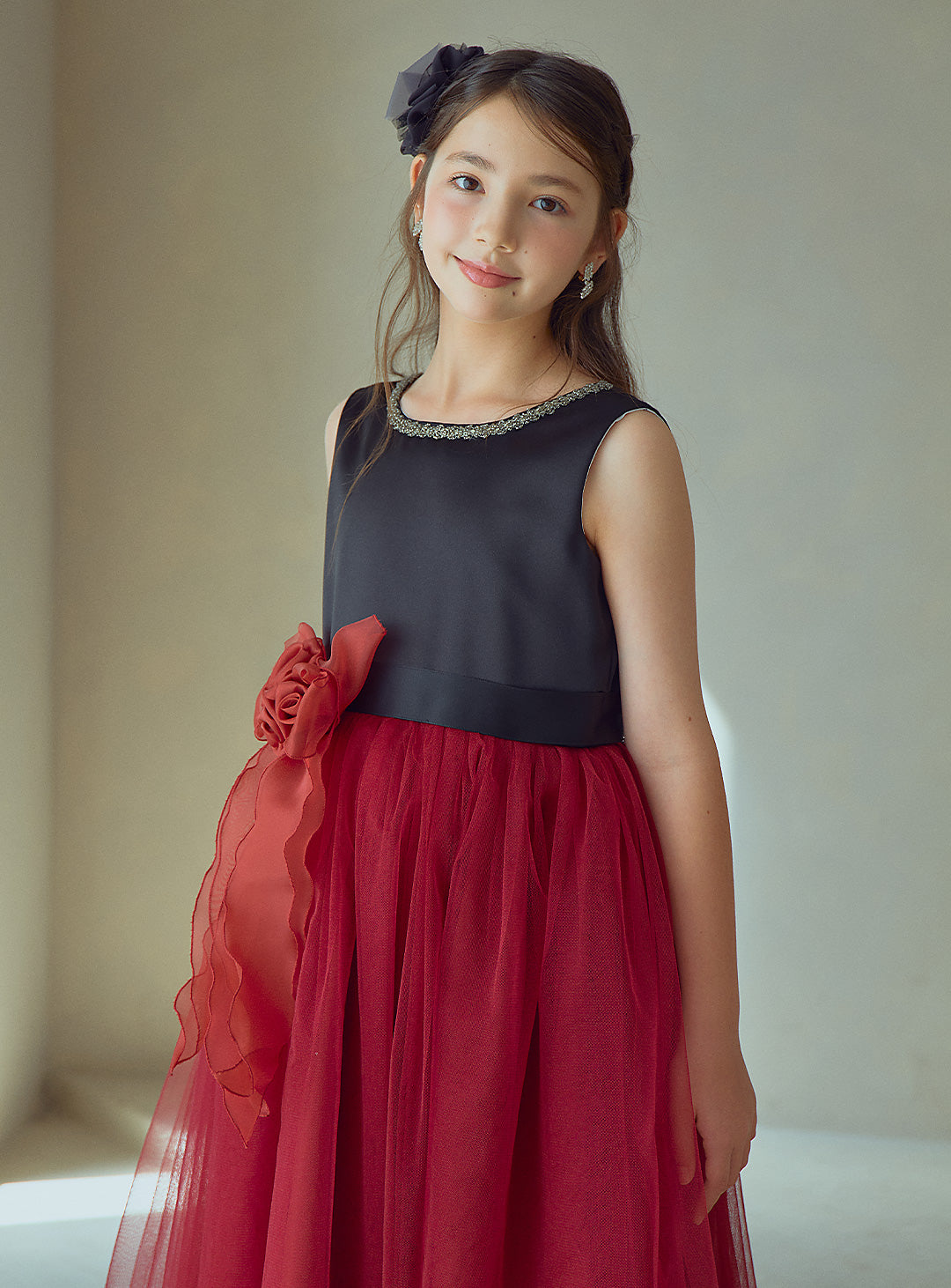 Black and Red Rose Corsage Long Dress