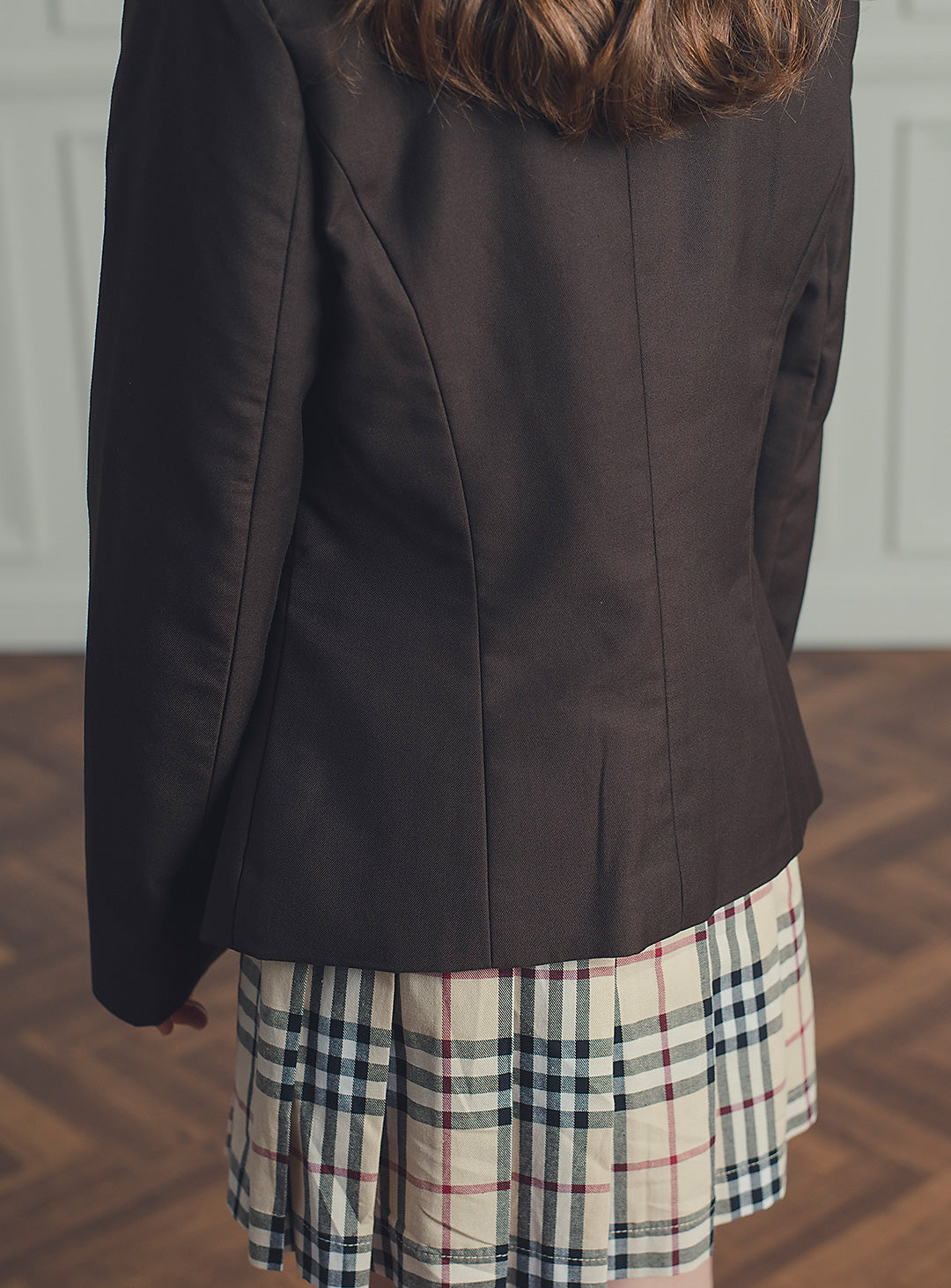セリーナブラウンパイピングジャケットチェックプリーツスカート2ピースセット(ジャケット、スカート)