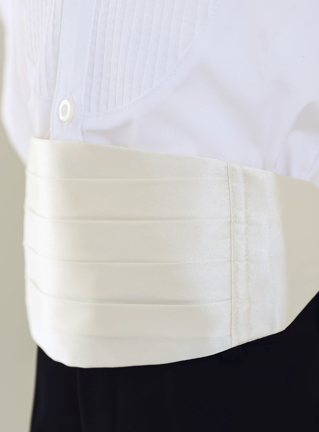 ブラック燕尾服カマーバンド4ピースセット(燕尾服上下+カマーバンド+タイ)