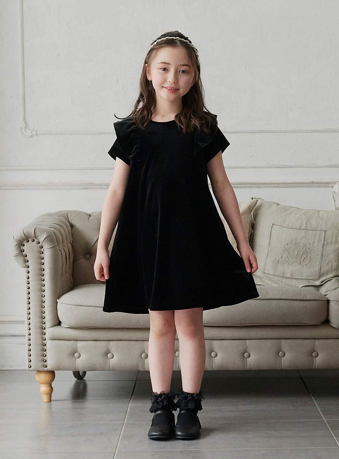 K3052 - ブラックベルベットフリルワンピース