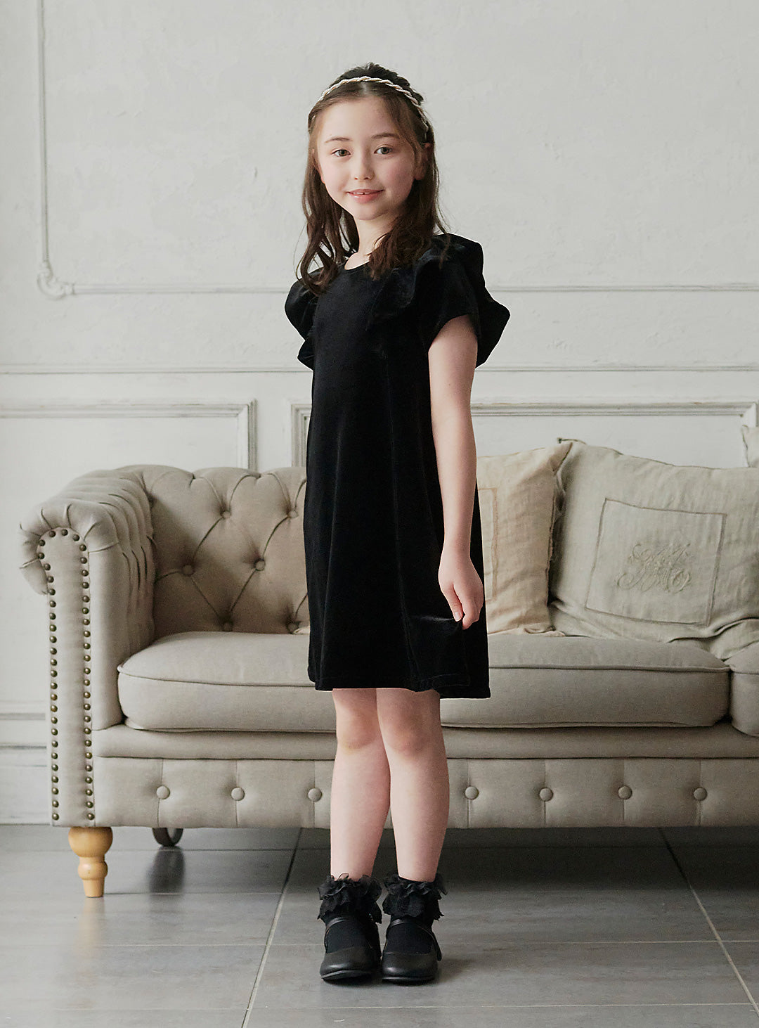 K3052 - ブラックベルベットフリルワンピース