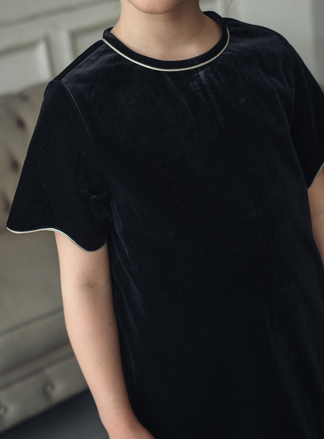 ベルベットフローラルシルエットワンピース