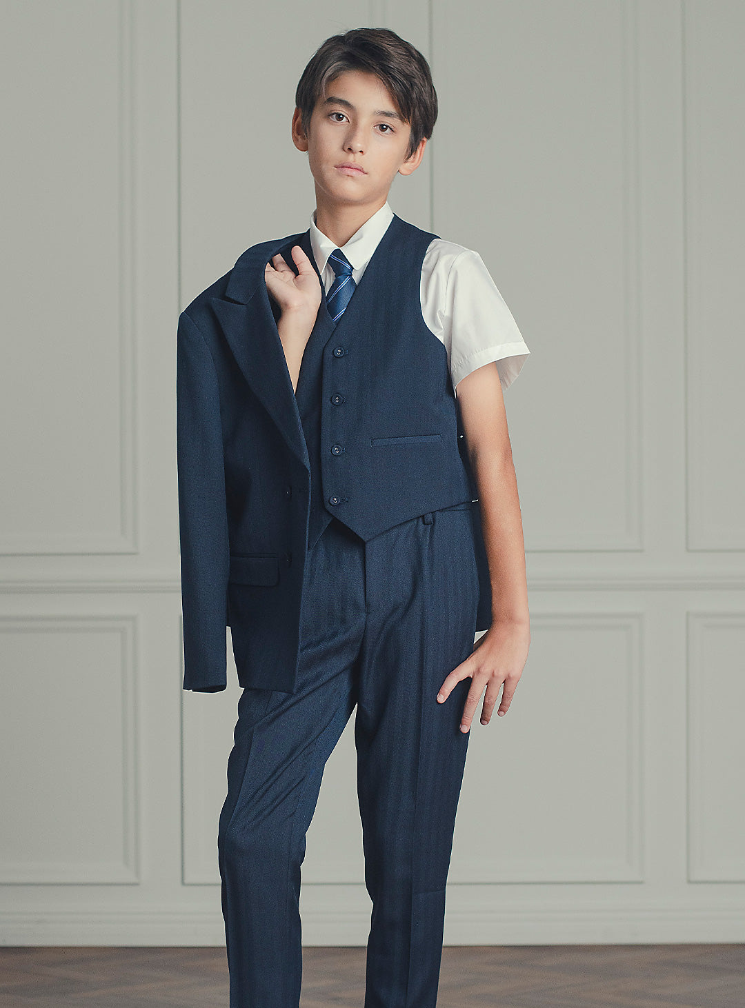 ダークネイビーダブルブレスト3ピースセット(ジャケット、ベスト、長ズボン)