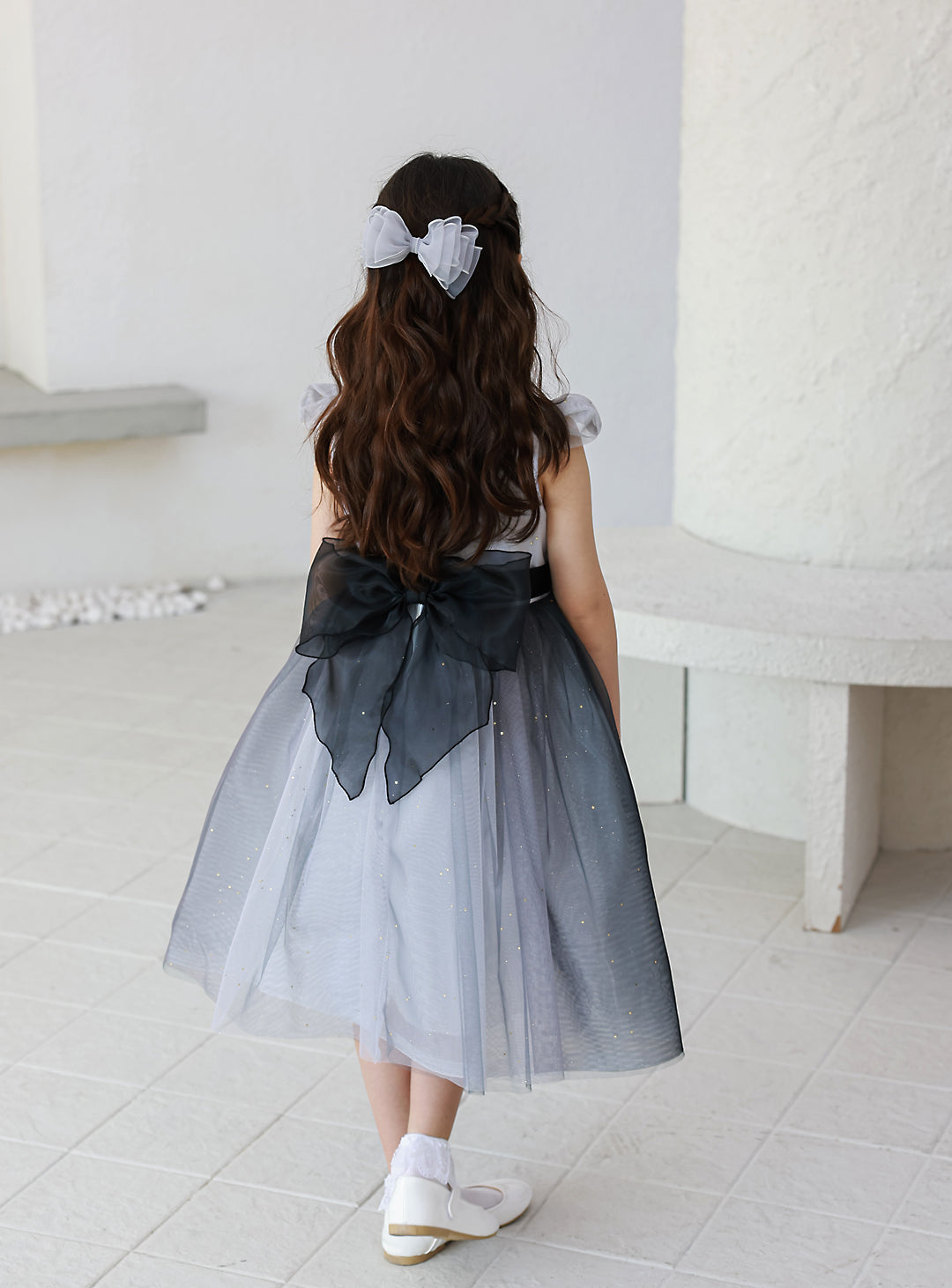 子供ドレス発表会・結婚式・おしゃれなDRESCCOのグラデーショングレービジューストーンドレスの画像1の画像5