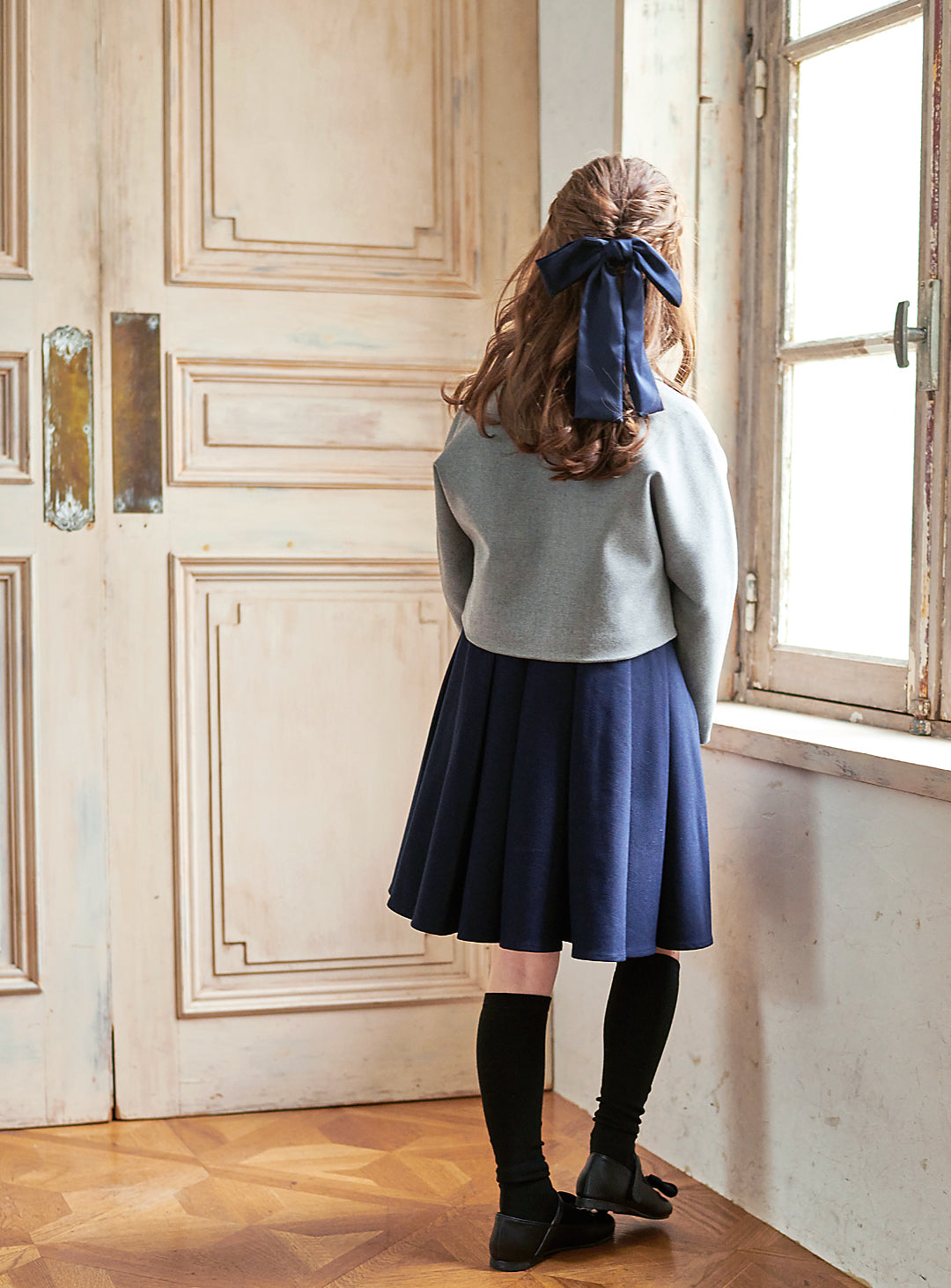 K8105 - クロップド丈テーラードジャケット