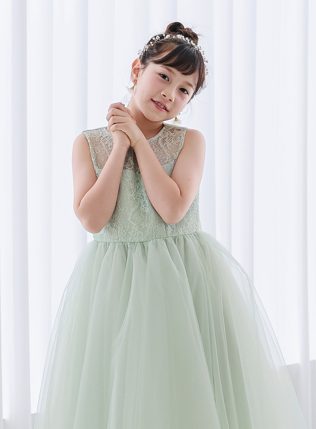 オリーブグリーンケミカルレースロングドレス