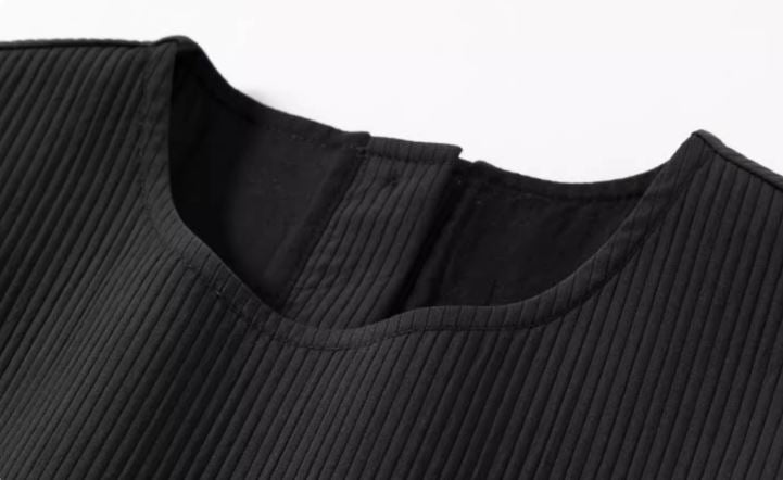 K118 - Shadow ruffle black dress