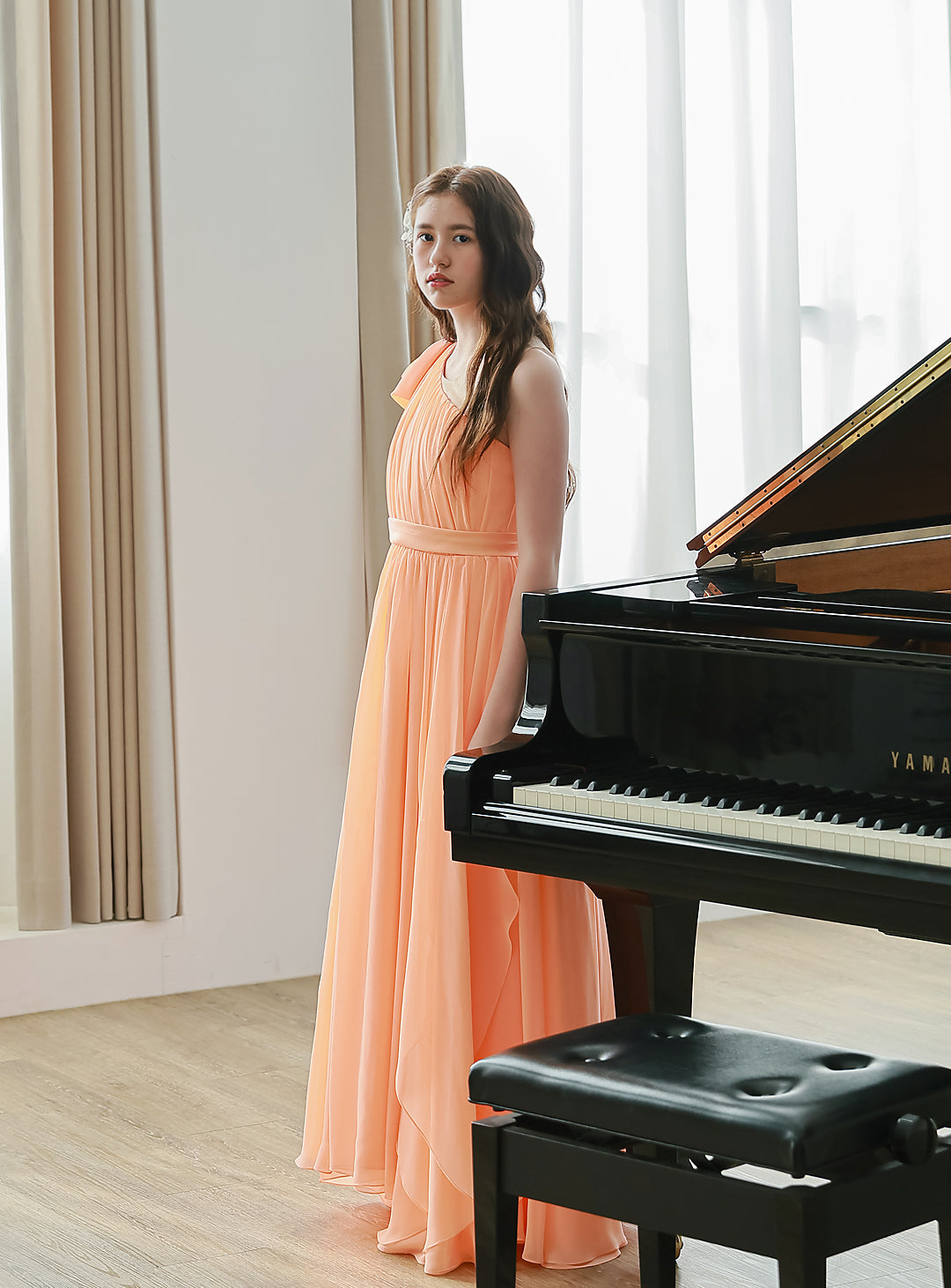 パステルオレンジシフォンワンショルダードレス