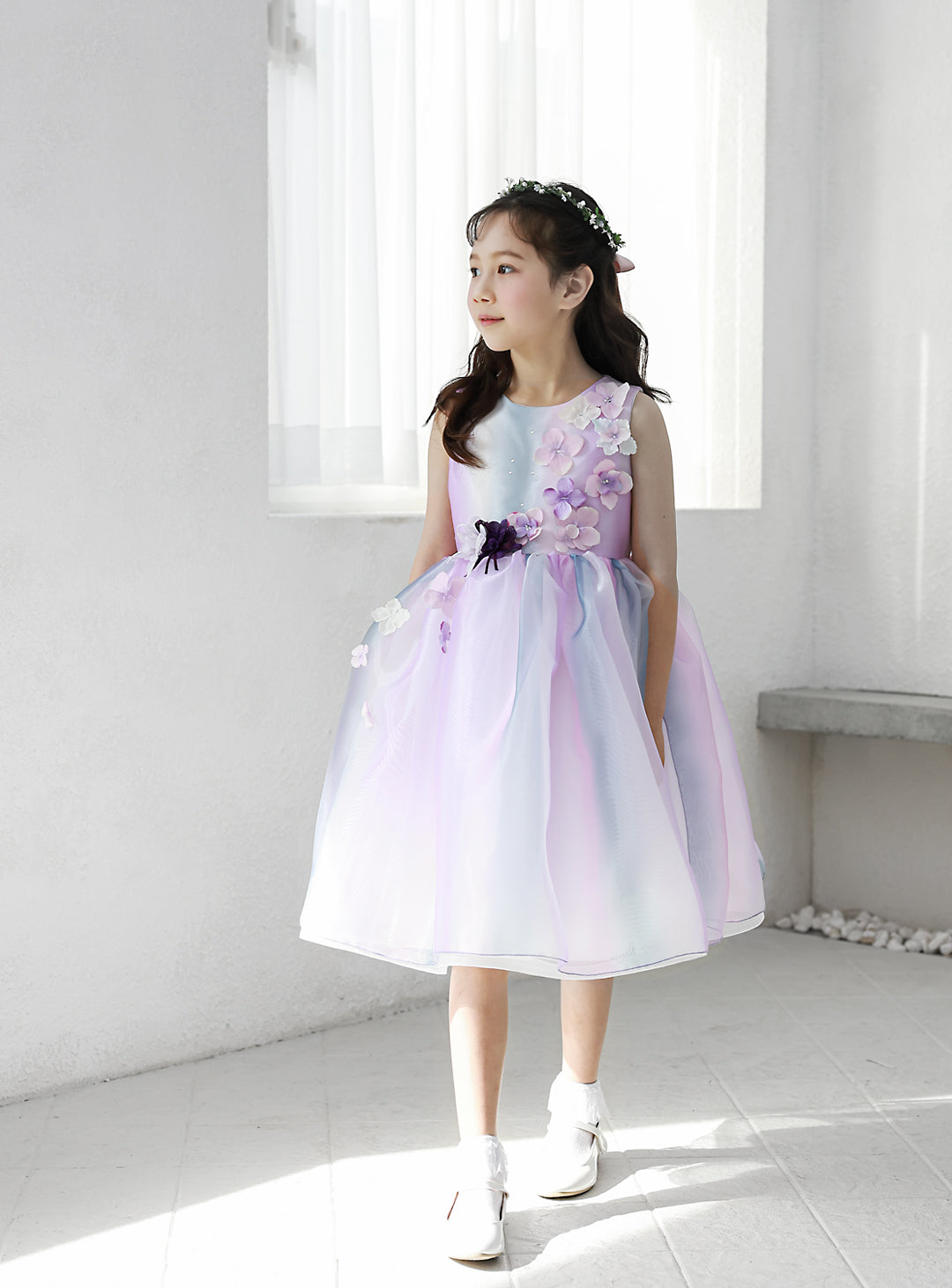 子供ドレス発表会・結婚式・おしゃれなDRESCCOのグラデーションパープルオーガンジードレスの画像2