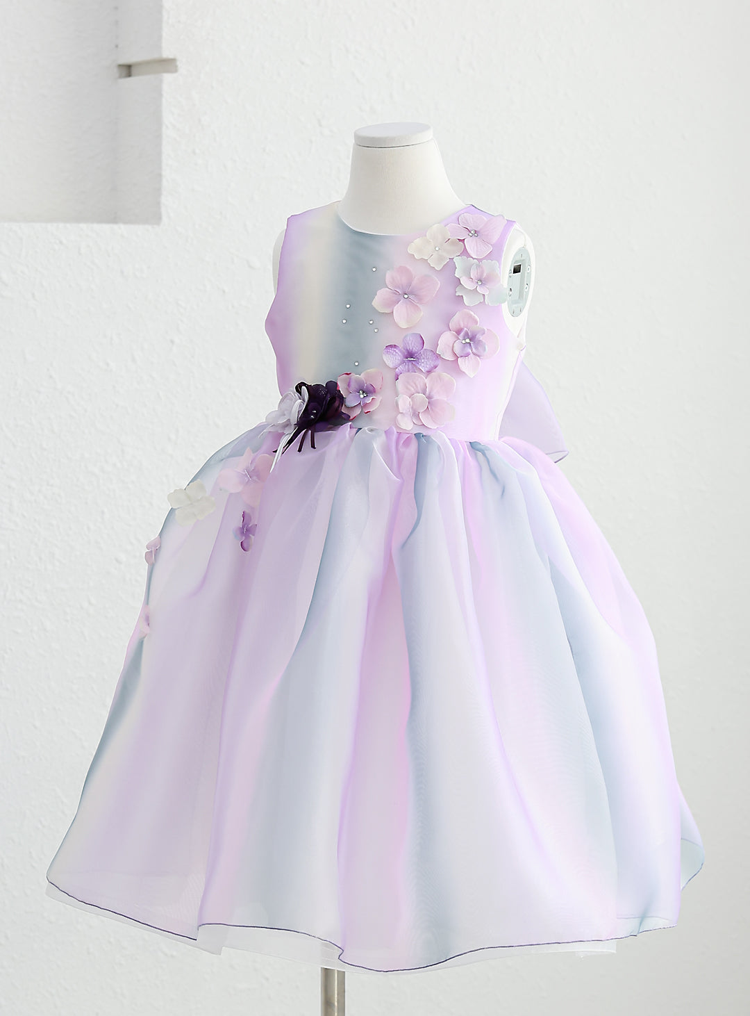 子供ドレス発表会・結婚式・おしゃれなDRESCCOのグラデーションパープルオーガンジードレスの画像17