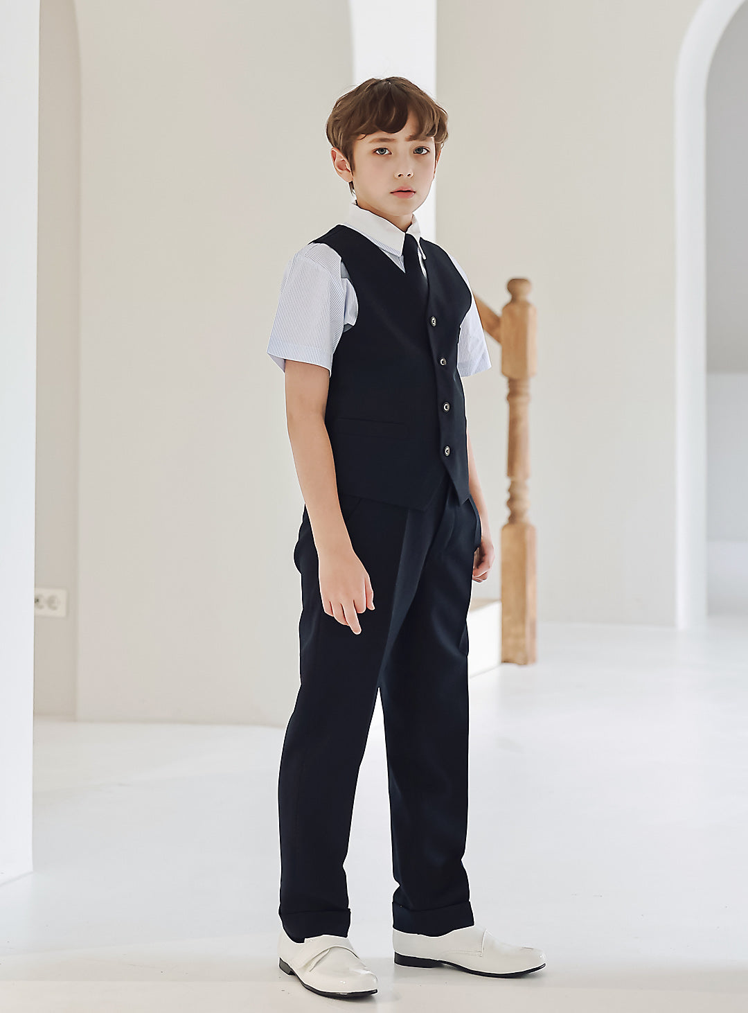 Noah白色雙排扣長褲三件套裝(外套、馬甲、長褲)