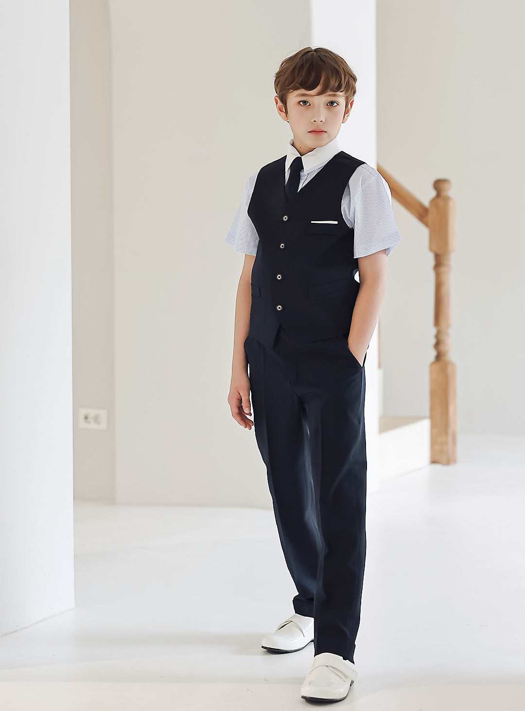 Noah白色雙排扣長褲三件套裝(外套、馬甲、長褲)