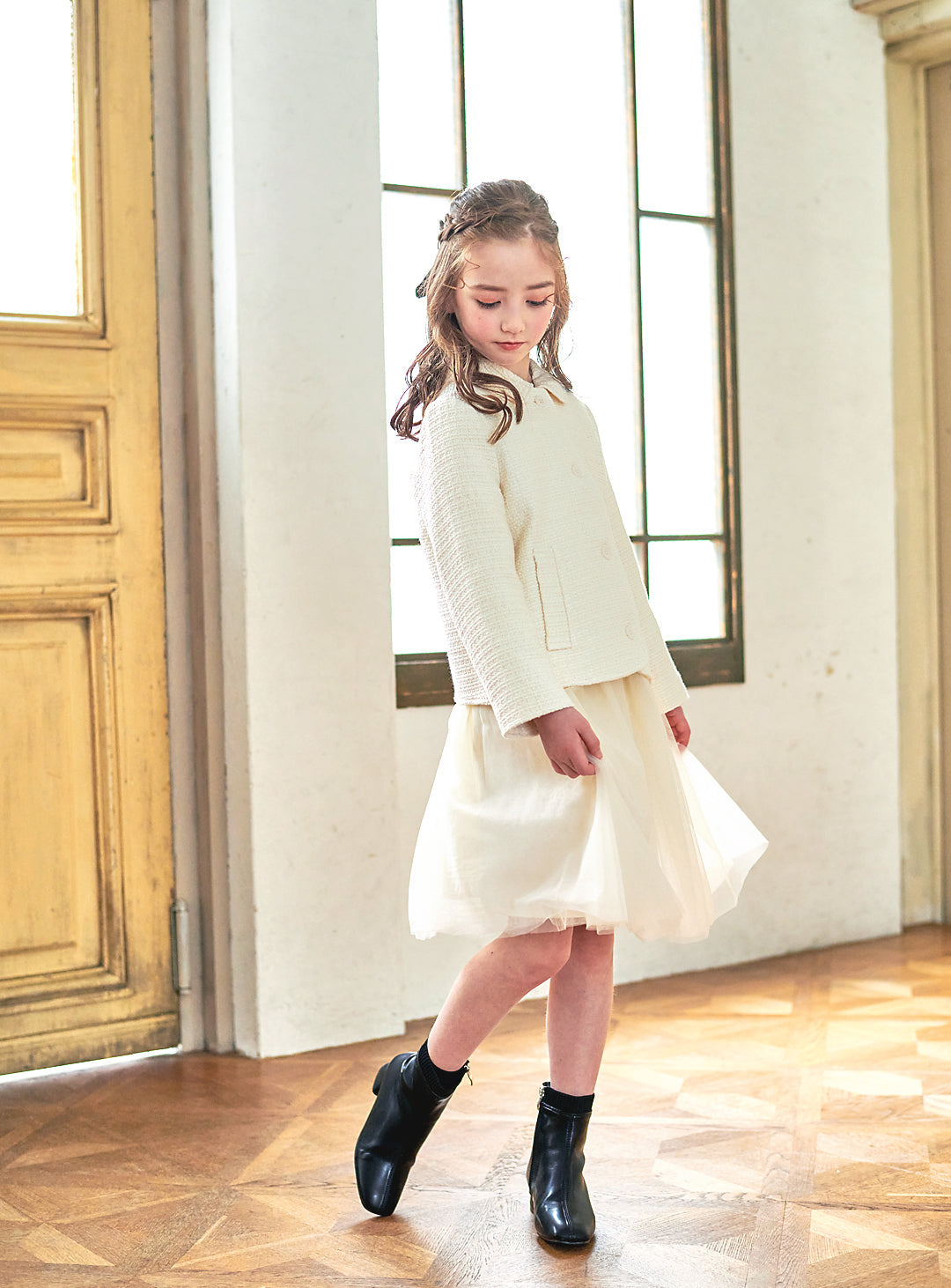 K8106 - キッズ向けラウンドツイードジャケット