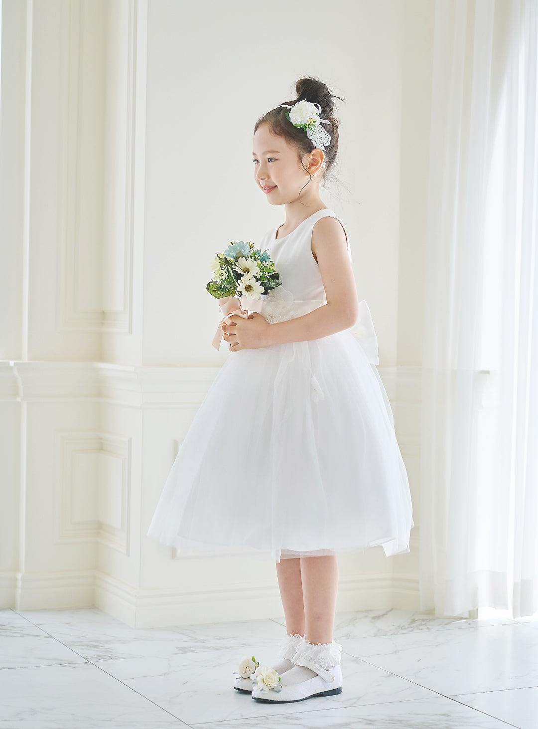 子供ドレス発表会・結婚式・おしゃれなDRESCCOのD-SU-57-1-ホワイトフラワーリーフドレスの画像4