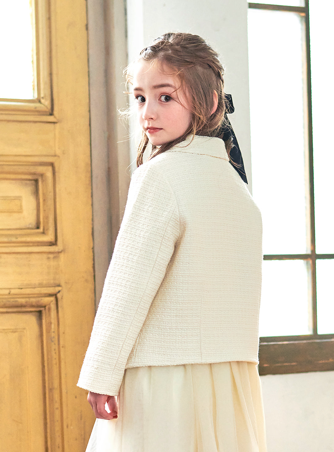 K8106 - キッズ向けラウンドツイードジャケット