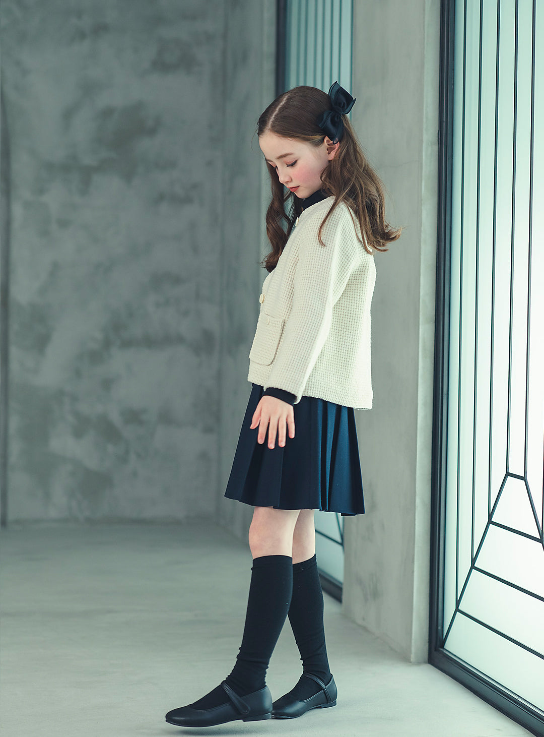 子どもおしゃれ着・スマートカジュアル COCO MODERNのK419 - ジュニア向けラウンドネックアイボリーウールジャケットの画像6