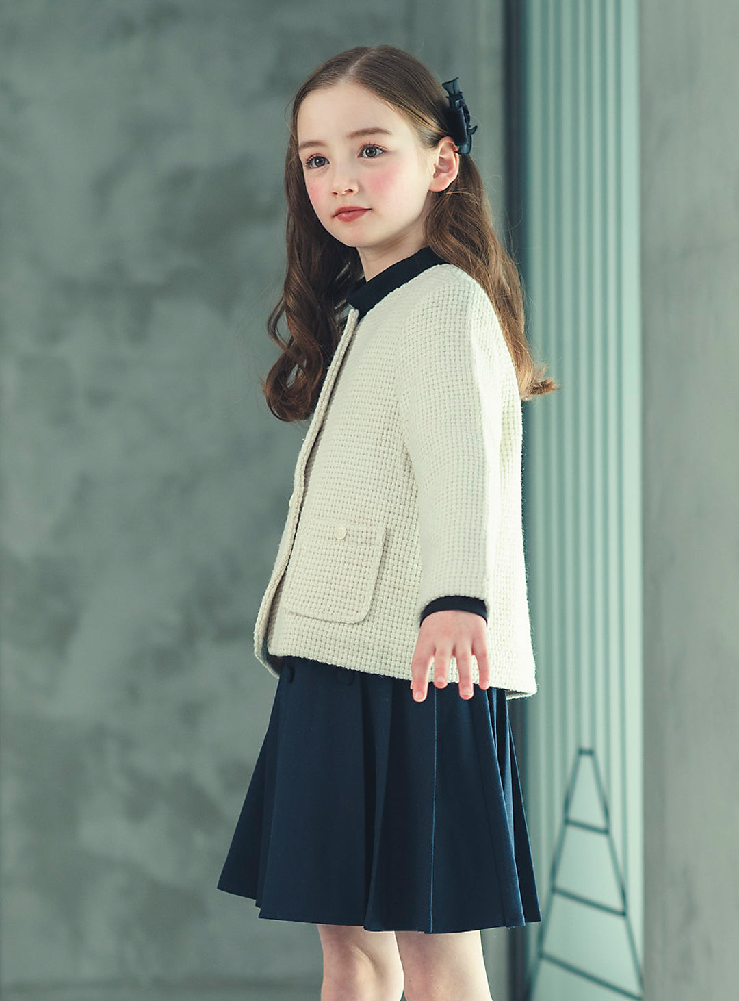 子どもおしゃれ着・スマートカジュアル COCO MODERNのK419 - ジュニア向けラウンドネックアイボリーウールジャケットの画像14