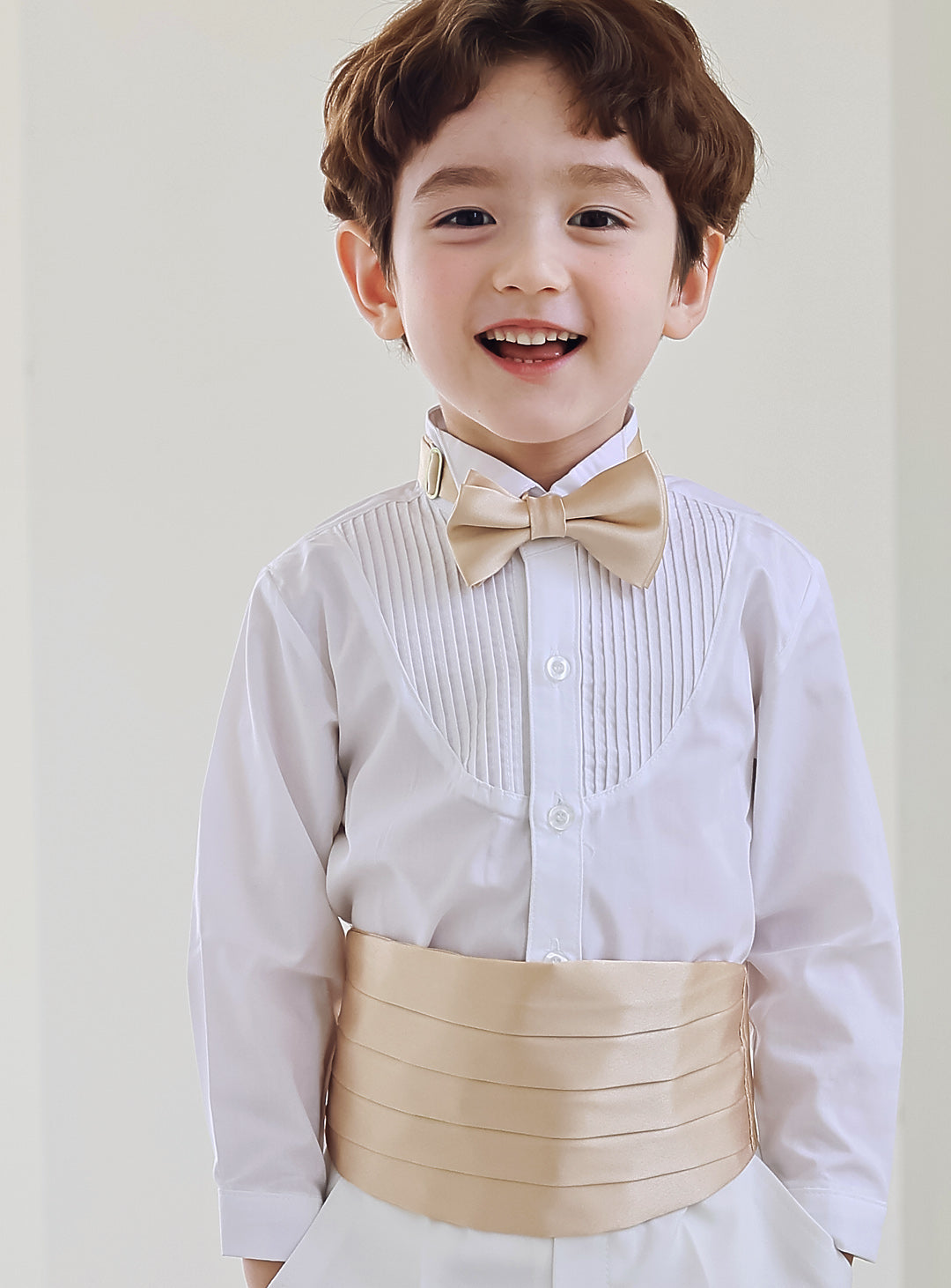 白色尾衣褡裢四件套(上下两件尾衣+褡裢+领带)